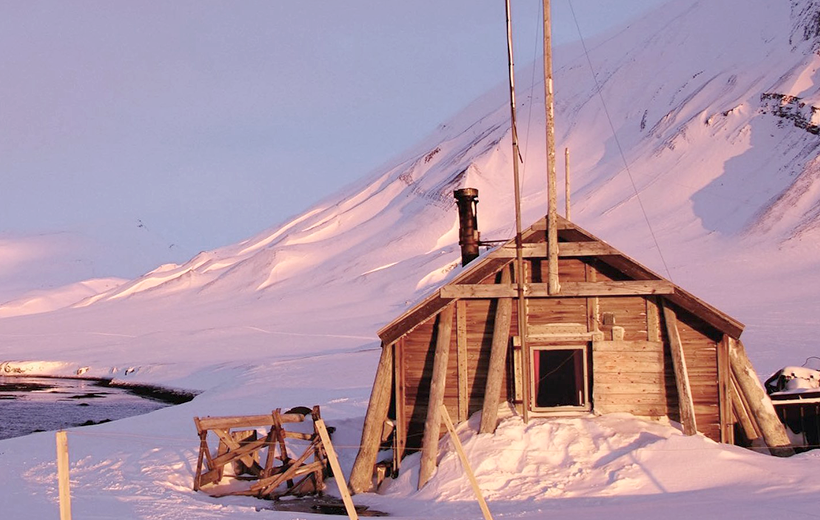 Hearts in the Ice: COCO-MAT mattresses & duvets on a heroic environmental mission. 